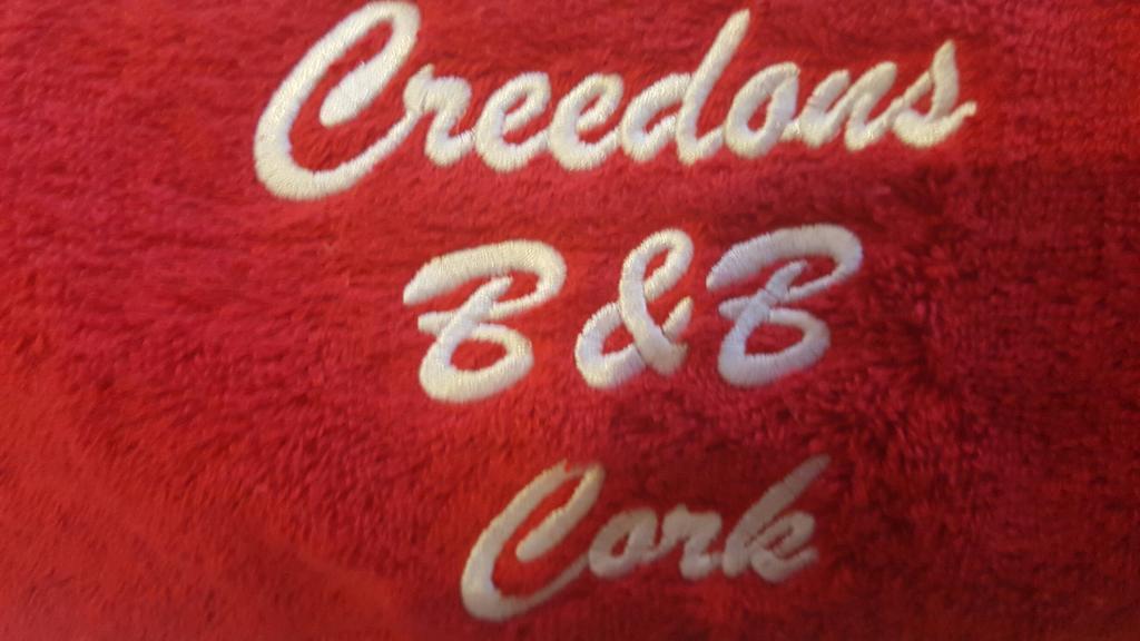 Creedons Traditional Irish Welcome Inn B&B Cork Buitenkant foto