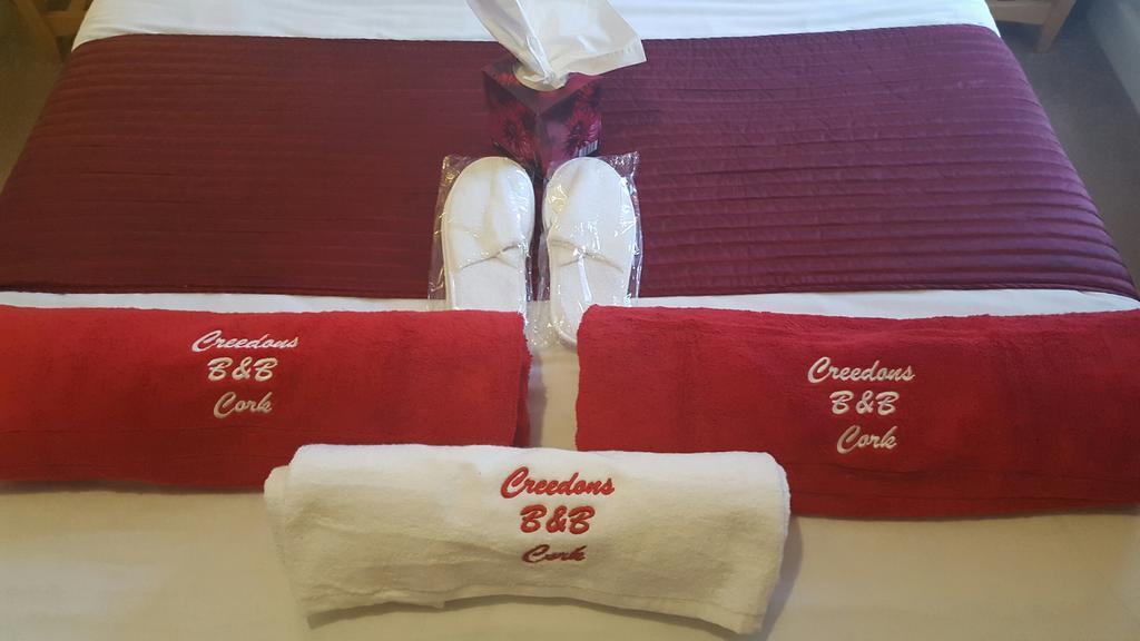 Creedons Traditional Irish Welcome Inn B&B Cork Buitenkant foto
